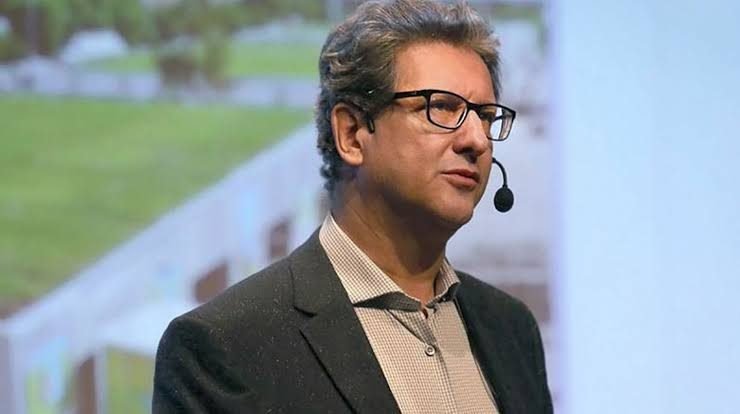 A UN DÍA DE ASUMIR, EL NUEVO SECRETARIO DE DISCAPACIDAD SUFRIÓ UN ACCIDENTE EN MOTO Y QUEDÓ INTERNADO