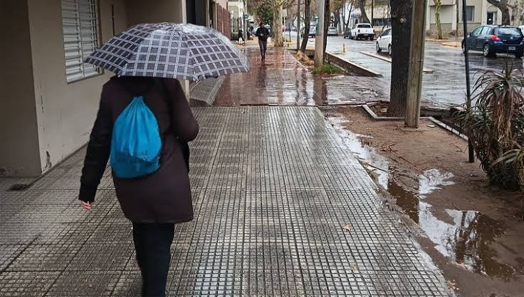 ALERTA NARANJA EN LA ZONA ESTE: DÓNDE NEVARÁ HOY EN MENDOZA Y CÓMO SIGUE EL CLIMA EN MAIPÚ