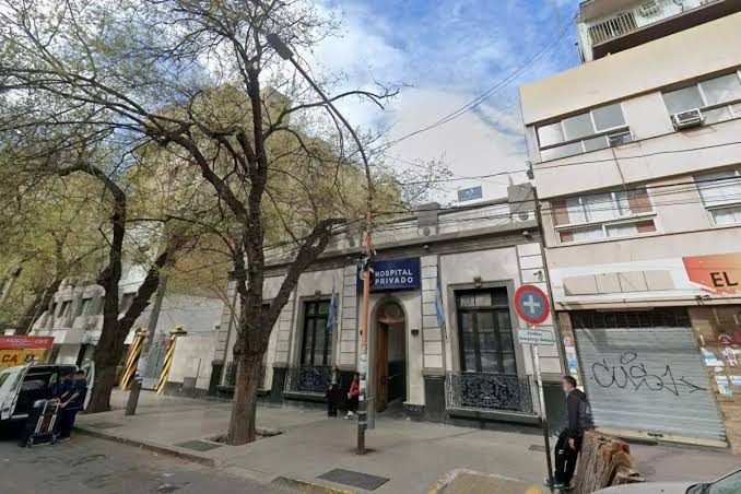 ALERTA SANITARIA EN MENDOZA: SUSPENDEN LAS CIRUGÍAS DE UN HOSPITAL PRIVADO POR UN BROTE DE MENINGITIS CON DOS MUERTES