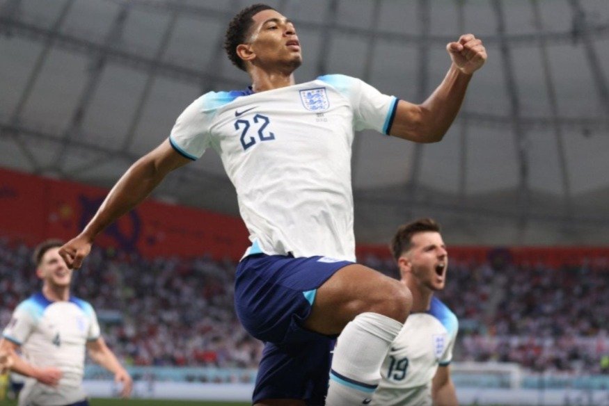 BELLINGHAM SE VISTIÓ DE HÉROE: INGLATERRA VENCIÓ 2-1 A NORUEGA EN EL ALARGUE Y TAMBIÉN ES SEMIFINALISTA
