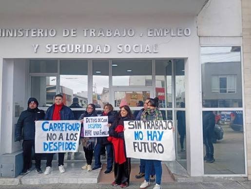 CARREFOUR CIERRA DOS SUCURSALES EN MENDOZA Y SE SUMAN A LOS CESES GENERALIZADOS EN LA PROVINCIA