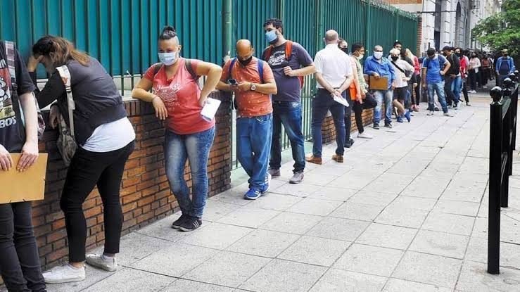 CRISIS LABORAL: EL EMPLEO FORMAL CUMPLE CATORCE MESES EN BAJA Y MENDOZA SIENTE EL IMPACTO
