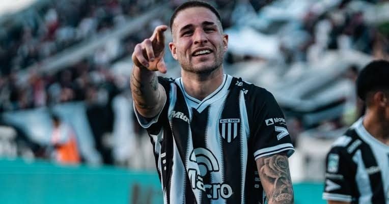 ¡DESAHOGO BLANQUINEGRO EN EL PARQUE! GIMNASIA CORTÓ LA MALA RACHA Y TUMBO A NEWELL'S CON UN GOLAZO DE MÓDICA. MIRALO ACÁ