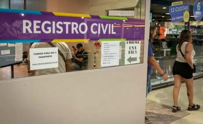 EL CDR DEL HÍPER LIBERTAD SEGUIRÁ FUNCIONANDO: CORNEJO PRORROGÓ EL ACUERDO CON EL REGISTRO CIVIL