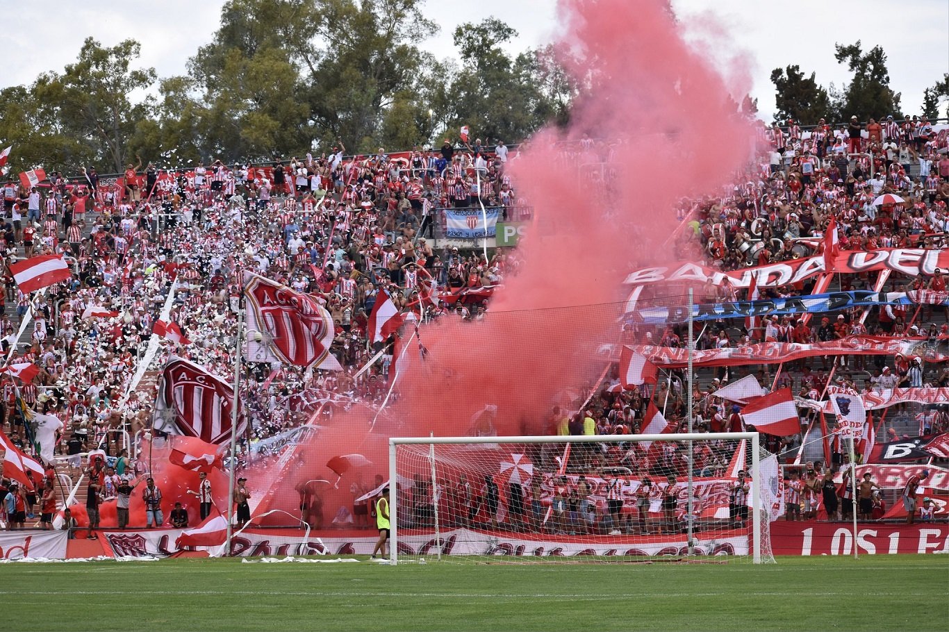 EL CHACARERO ARRANCA LA REVÁLIDA: SAN MARTÍN RECIBE HOY A COSTA BRAVA EN BUSCA DEL ASCENSO