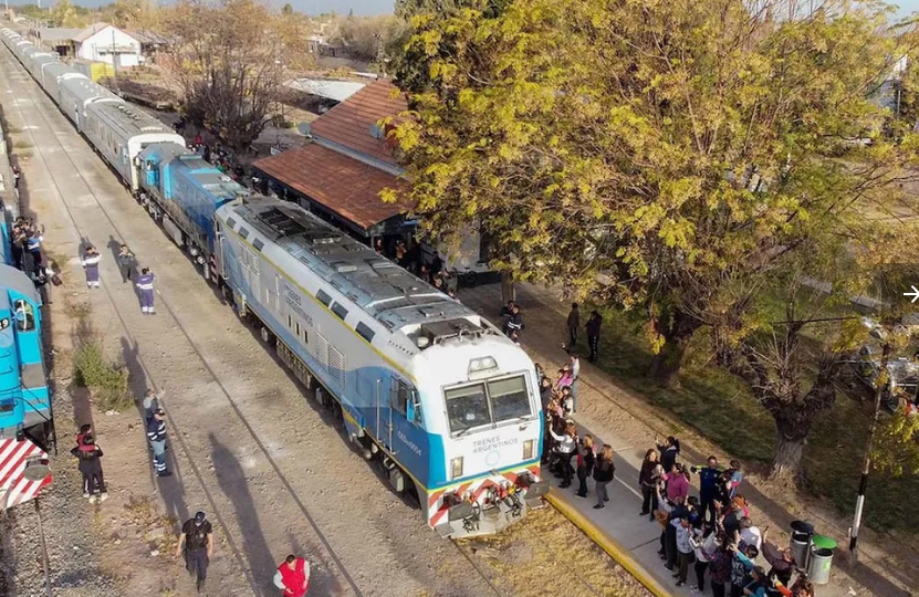 EL GOBIERNO POSTERGA PARA 2027 EL CRÉDITO PARA EL METROTRANVÍA Y EL TREN DE CERCANÍAS DEL ESTE