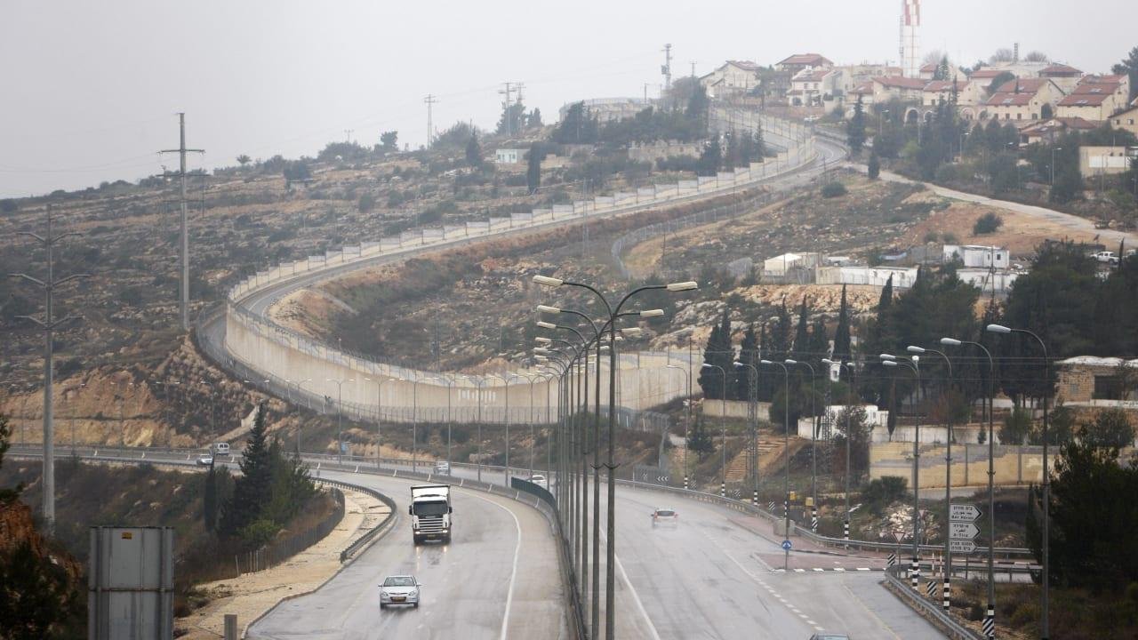 EL HIJO DEL EMBAJADOR DE ISRAEL EN ESTADOS UNIDOS RESULTÓ GRAVEMENTE HERIDO EN CISJORDANIA