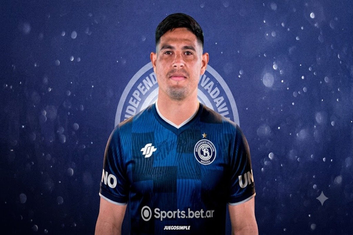 INDEPENDIENTE RIVADAVIA, A UN PASO DE SUMAR A MAXI SALAS COMO REFUERZO
