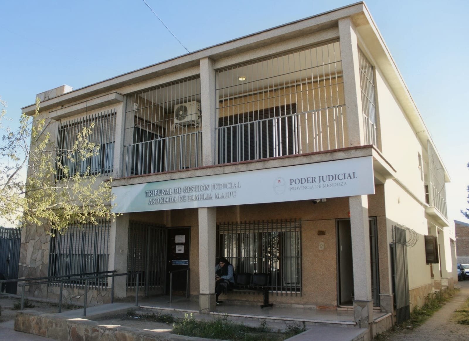 INVERTIRÁN MÁS DE $1.150 MILLONES EN LA REMODELACIÓN DE LOS JUZGADOS DE FAMILIA DE MAIPÚ