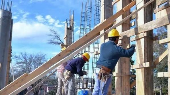 LA CONSTRUCCIÓN SE CAE 4,5% Y SE ESFUMA LA EXPECTATIVA DE UNA POSIBLE RECUPERACIÓN