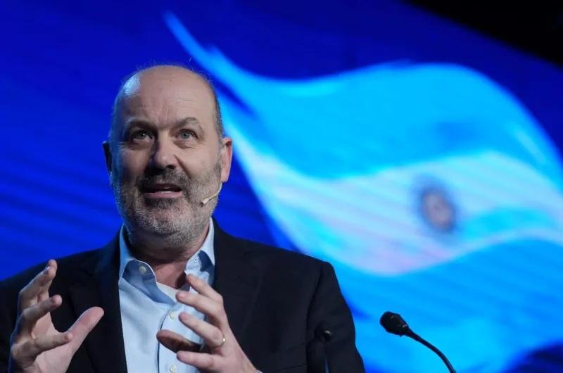 LA COVIAR CARGÓ CONTRA EL PLAN DE DESREGULACIÓN DE STURZENEGGER Y ADVIERTE QUE PODRÍA MEZCLARSE VINO IMPORTADO CON EL NACIONAL
