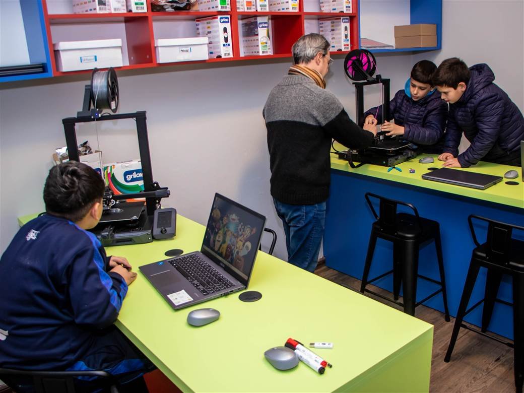 LA ESCUELA DE OFICIOS DE SAN MARTÍN AMPLÍA SU OFERTA CON NUEVAS CARRERAS Y TALLERES
