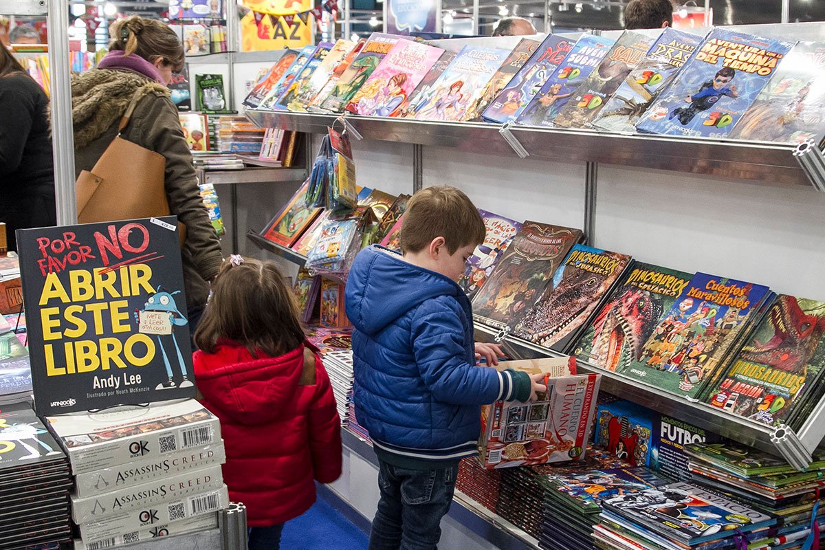 LA FERIA DEL LIBRO 2026 LLEGA AL ESTADIO CUBIERTO LA COLONIA, EN JUNÍN