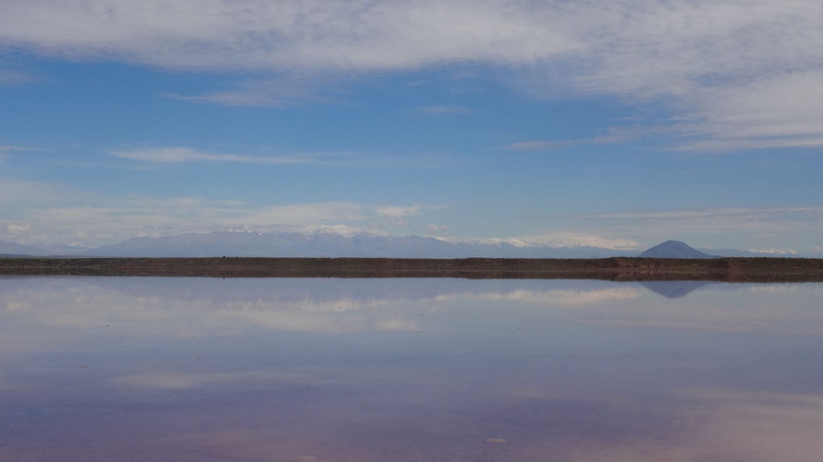 MENDOZA AVANZA CON LA EXPLORACIÓN DE LITIO EN EL SUR TRAS LA APROBACIÓN AMBIENTAL