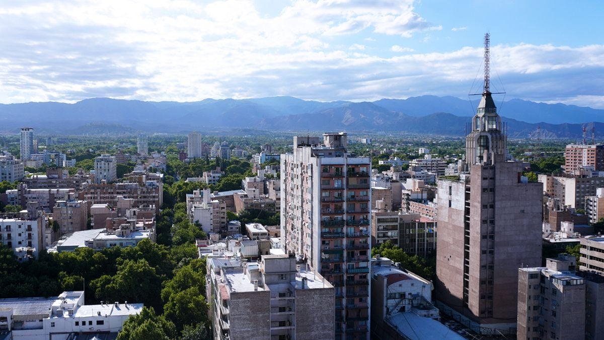 MENDOZA CIERRA AGOSTO CON BUEN TIEMPO: CÓMO ESTARÁ EL ÚLTIMO LUNES DEL MES