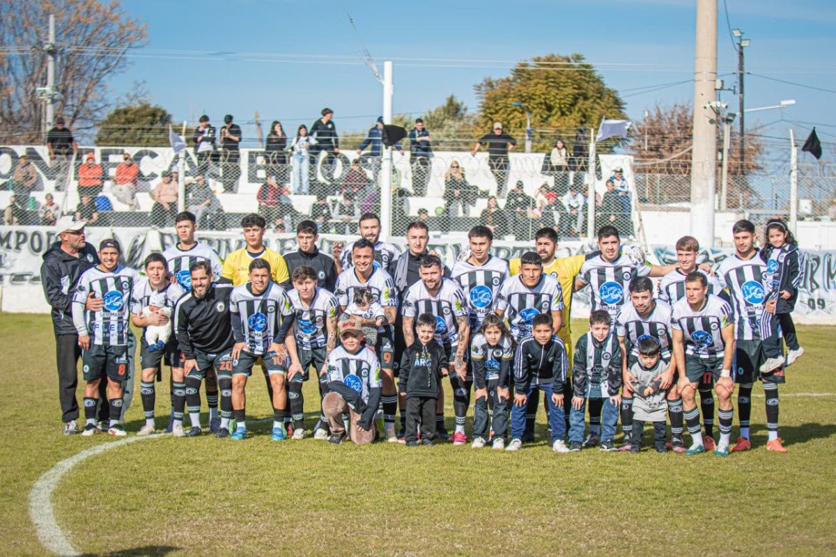 MONTECASEROS CERRÓ COMO EL MEJOR DE LA ZONA A Y YA PIENSA EN LOS PLAYOFFS