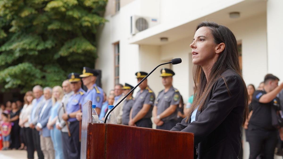 NACIÓN RESPALDÓ A MENDOZA PARA BLOQUEAR LOS CELULARES EN LAS CÁRCELES