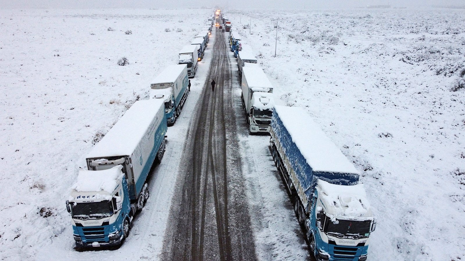 NO PUDIERON ABRIR EL PASO EN LA RUTA 7 Y LAS CUEVAS SIGUE AISLADA