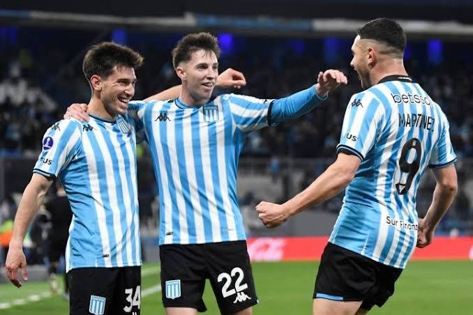 RACING Y VÉLEZ ARRANCARON CON EL PIE DERECHO EN EL CLAUSURA