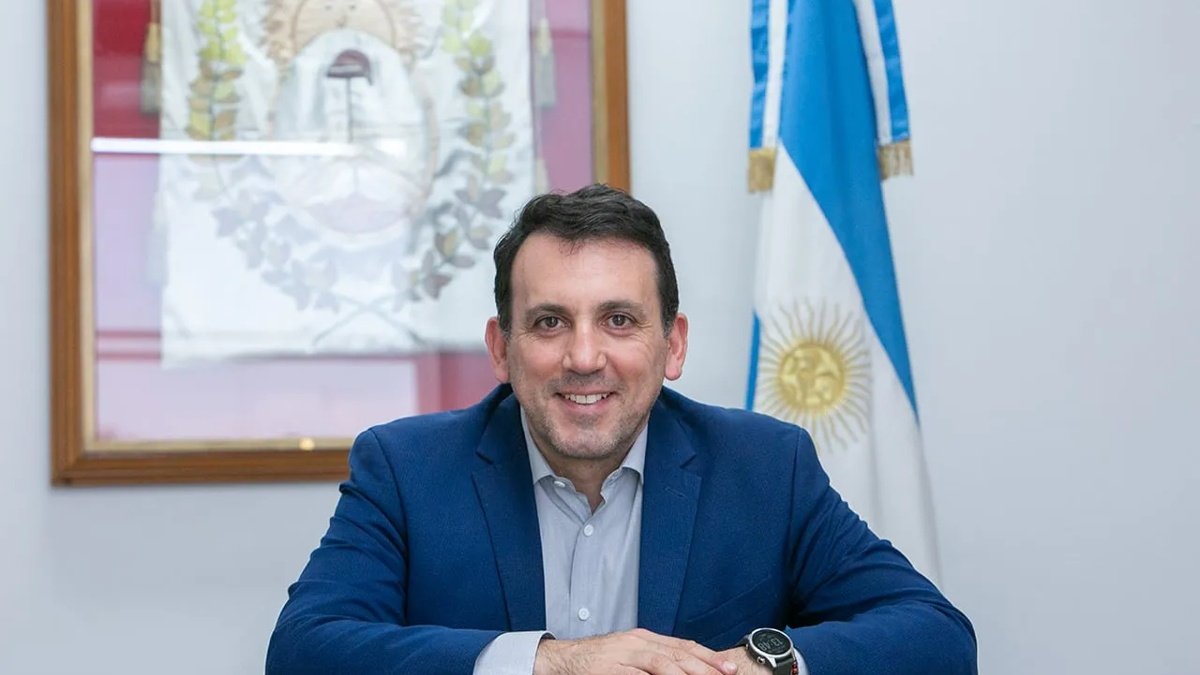RECLAMO DE PADRES POR LA INFRAESTRUCTURA DE LA ESCUELA FRAY JUSTO EN SAN MARTÍN