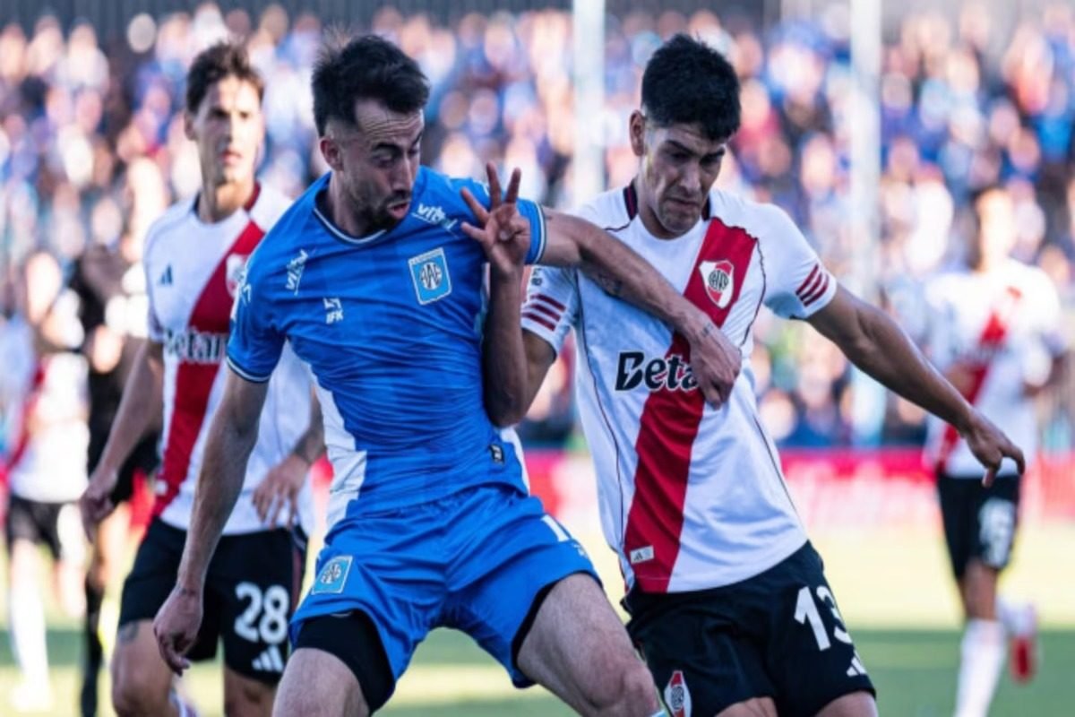 RIVER RECIBE A ESTUDIANTES DE RÍO CUARTO EN UNA NOCHE DECISIVA: EL LEÓN SE JUEGA LA PERMANENCIA