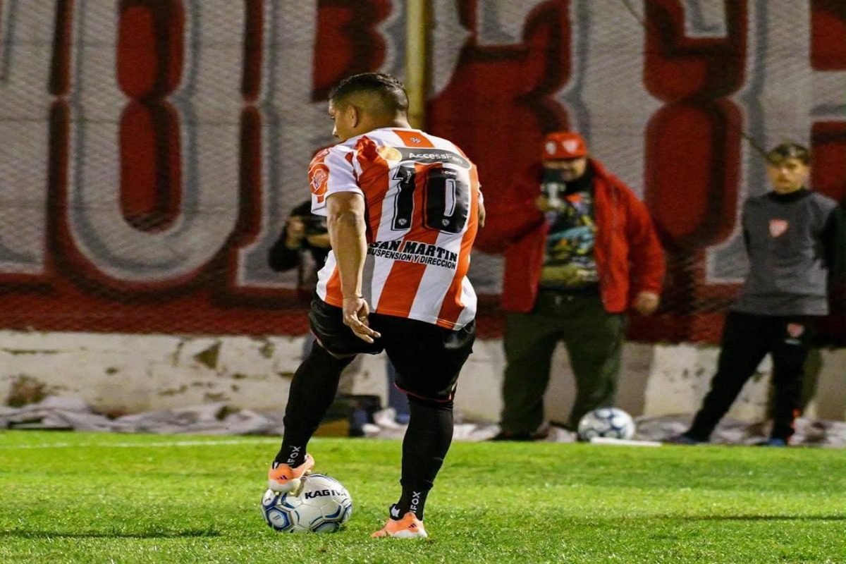 SAN MARTÍN GANÓ, SE METIÓ ENTRE LOS CUATRO MEJORES Y RIVADAVIA SIGUE COMPLICADO EN LA LIGA MENDOCINA