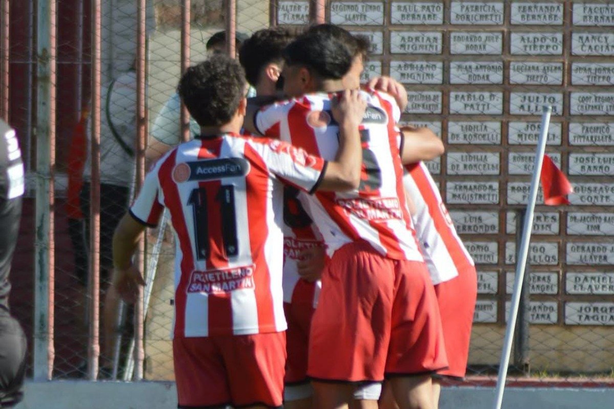 SAN MARTÍN REACCIONÓ A TIEMPO Y SALIÓ DEL FONDO EN LA LIGA MENDOCINA