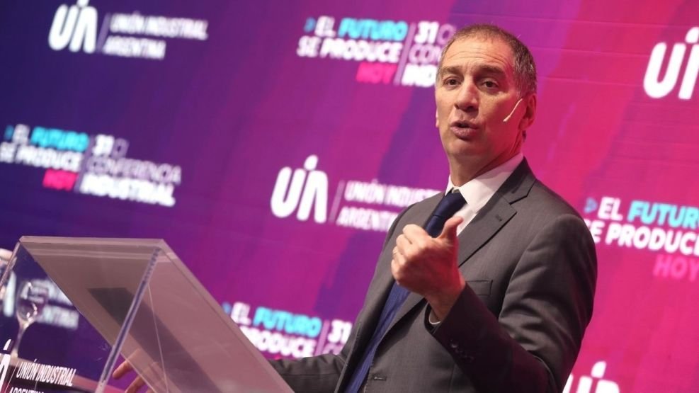 SANTILLI, EL CUARTO: MILEI ENCONTRÓ EN EL PRO AL JEFE DE GABINETE QUE SU PROPIO ESPACIO NO PUDO DARLE
