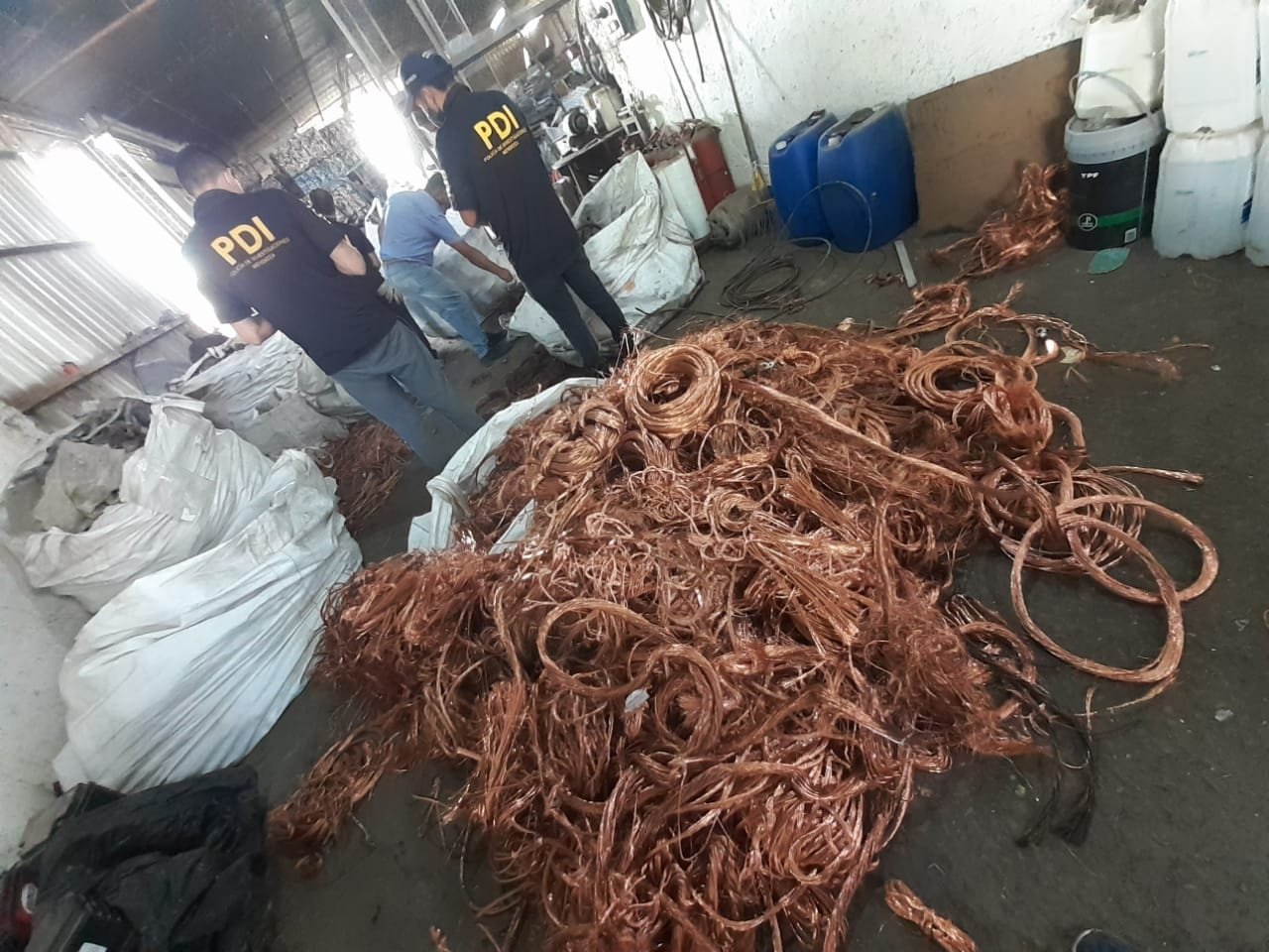 SECUESTRAN COBRE ROBADO EN UN ALLANAMIENTO EN SAN MARTÍN: HAY UN DETENIDO