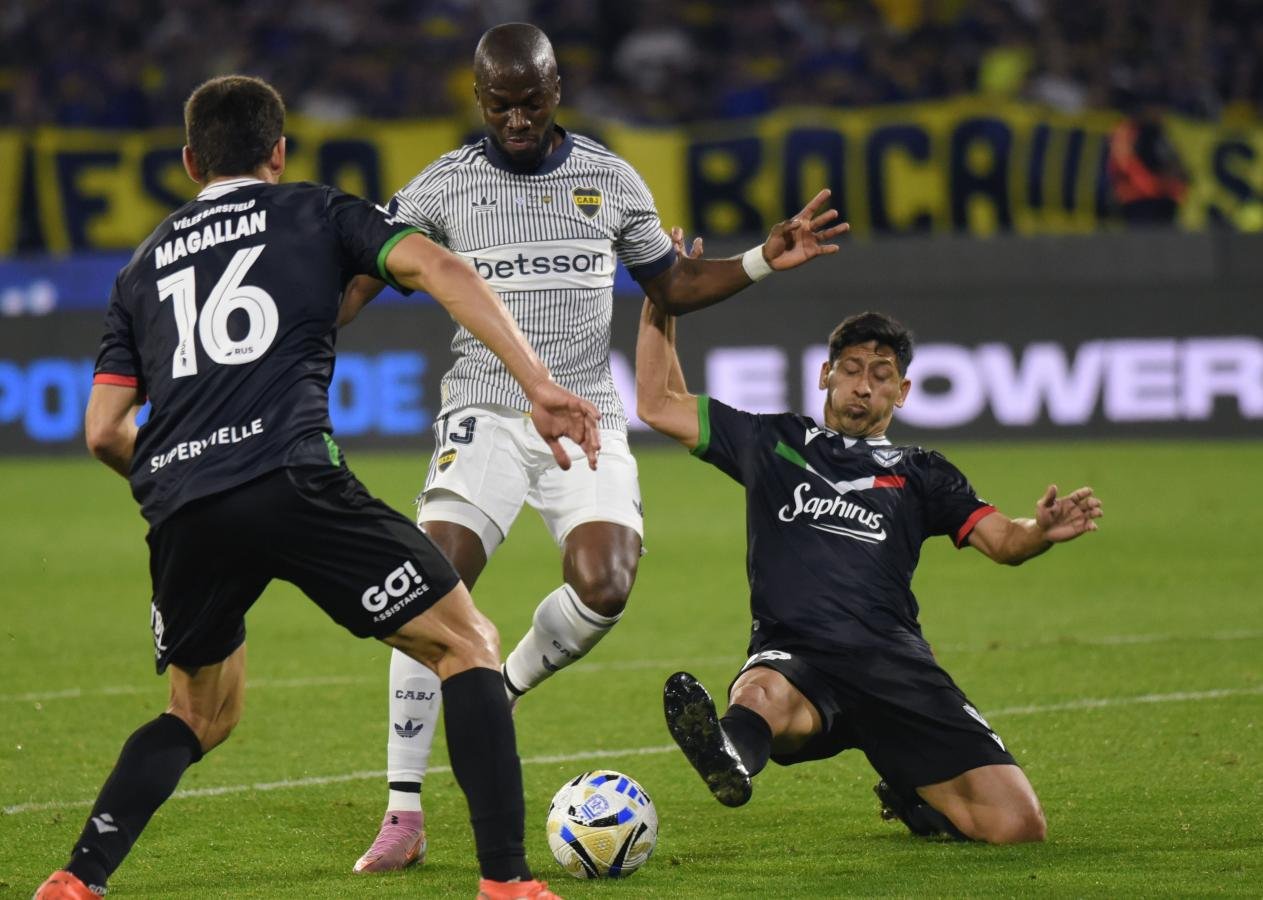 SUFRIÓ PERO PASÓ: BOCA ELIMINÓ A VÉLEZ POR PENALES Y SE METIÓ EN CUARTOS DE LA COPA ARGENTINA