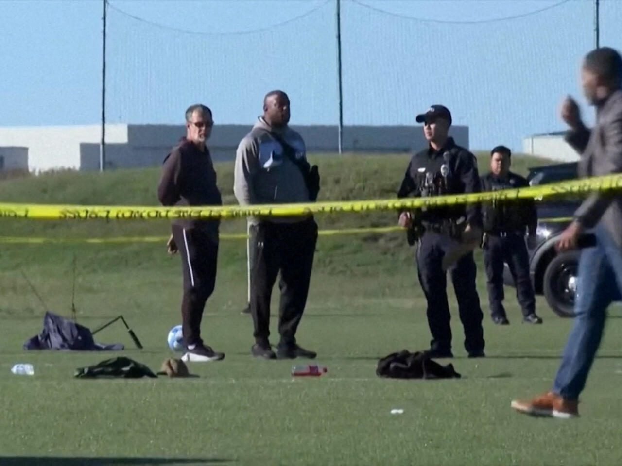 TRAGEDIA EN ESTADOS UNIDOS: UNA CAMIONETA IRRUMPIO EN UN PARTIDO DE FUTBOL INFANTIL Y PROVOCO DOS MUERTES
