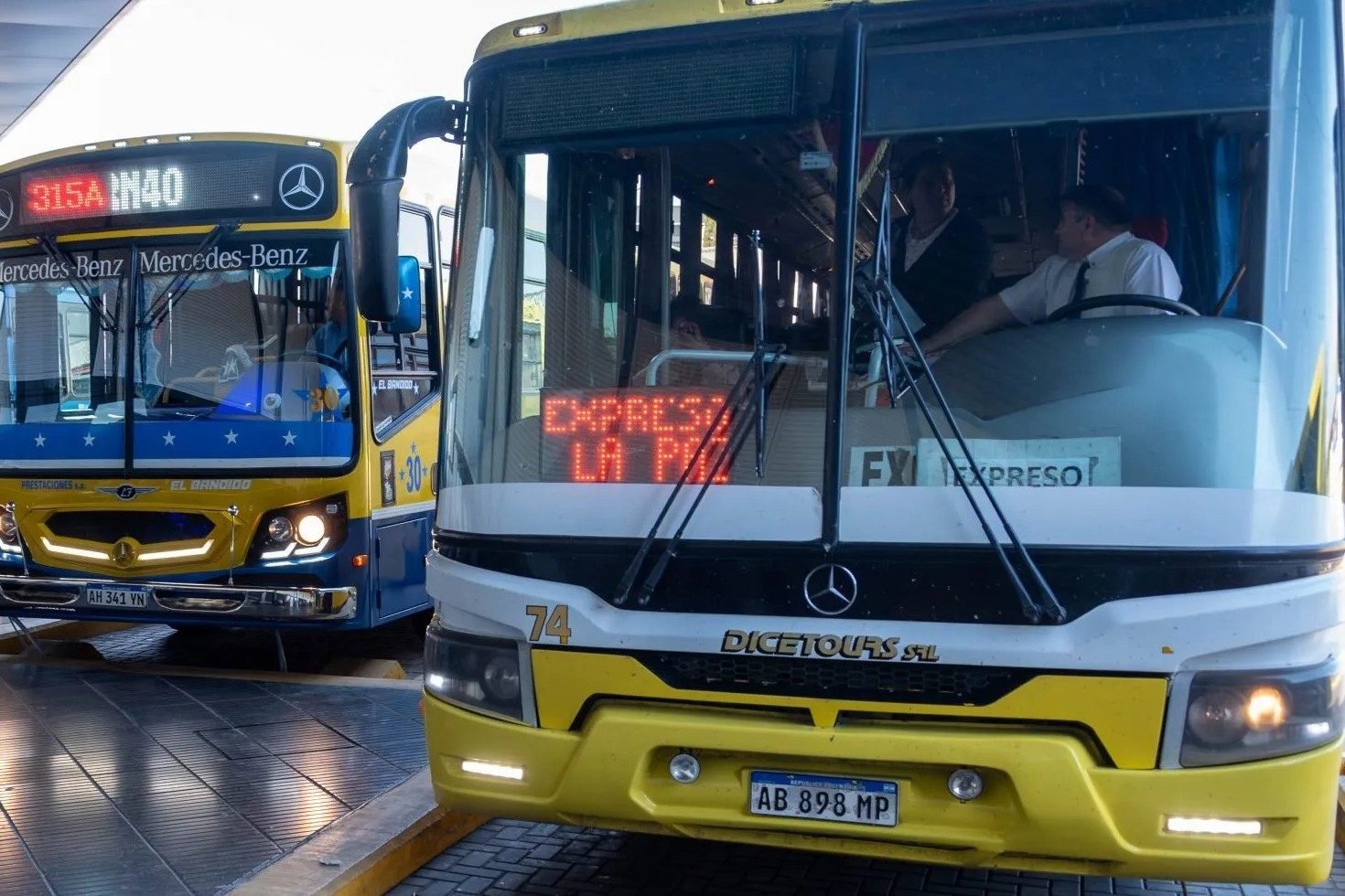 TRAS LOS RECLAMOS, DICETOURS CAMBIA LAS FRECUENCIAS DESDE LA PAZ Y PARA TODA LA ZONA ESTE ¿SOLUCIÓN O UN PARCHE MÁS?