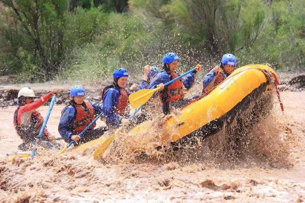 TURISMO GASOLERO: EL FIN DE SEMANA LARGO VIAJÓ MÁS GENTE, PERO MENOS TIEMPO Y GASTÓ MENOS