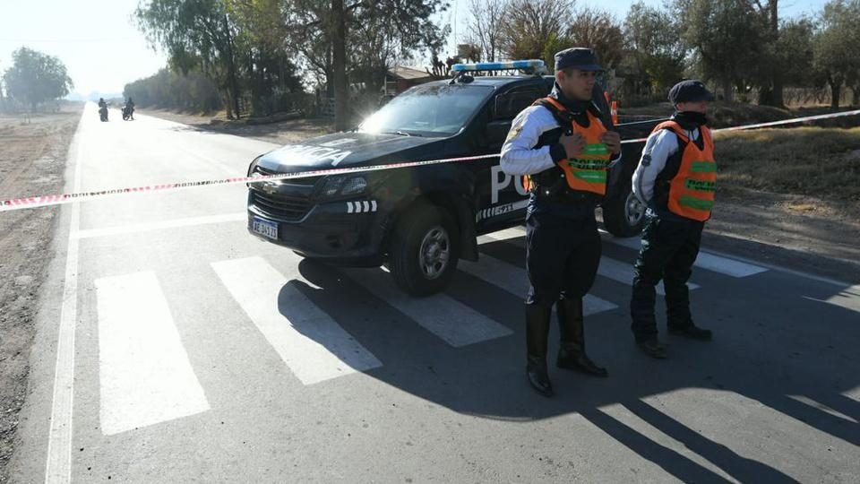 UN JOVEN DE 20 AÑOS ESTÁ GRAVE TRAS DERRAPAR CON SU MOTO EN GUAYMALLÉN