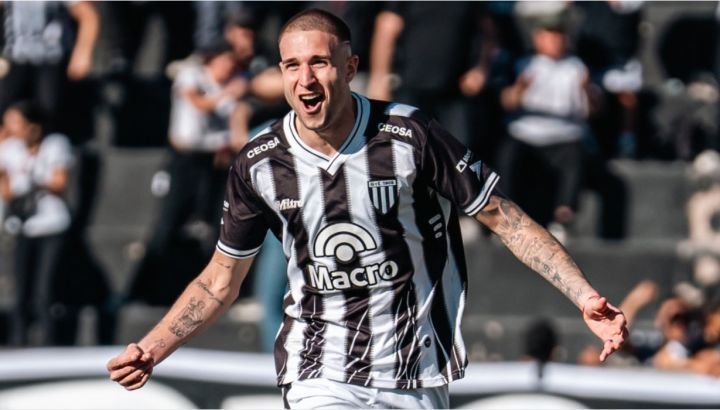 VAMOS LOBO: GIMNASIA LE GANÓ 2-0 A UNIÓN CON UN DOBLETE DE MÓDICA Y SE METIÓ ENTRE LOS PUNTEROS